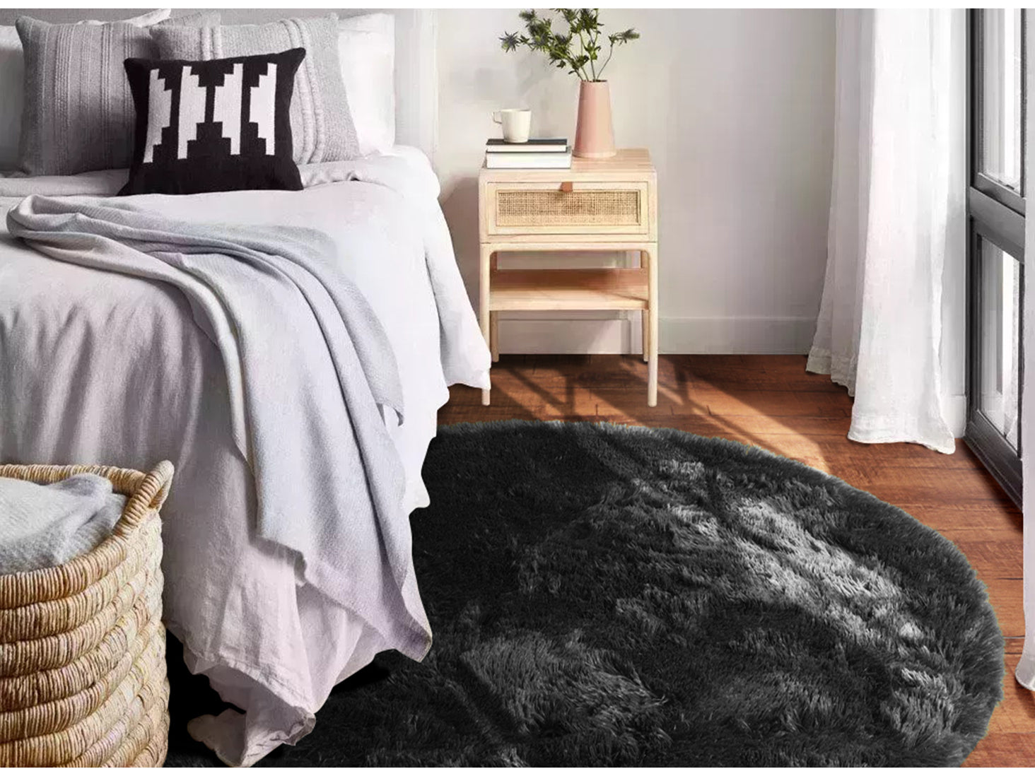 Soft Bedroom Black Round Area Rug