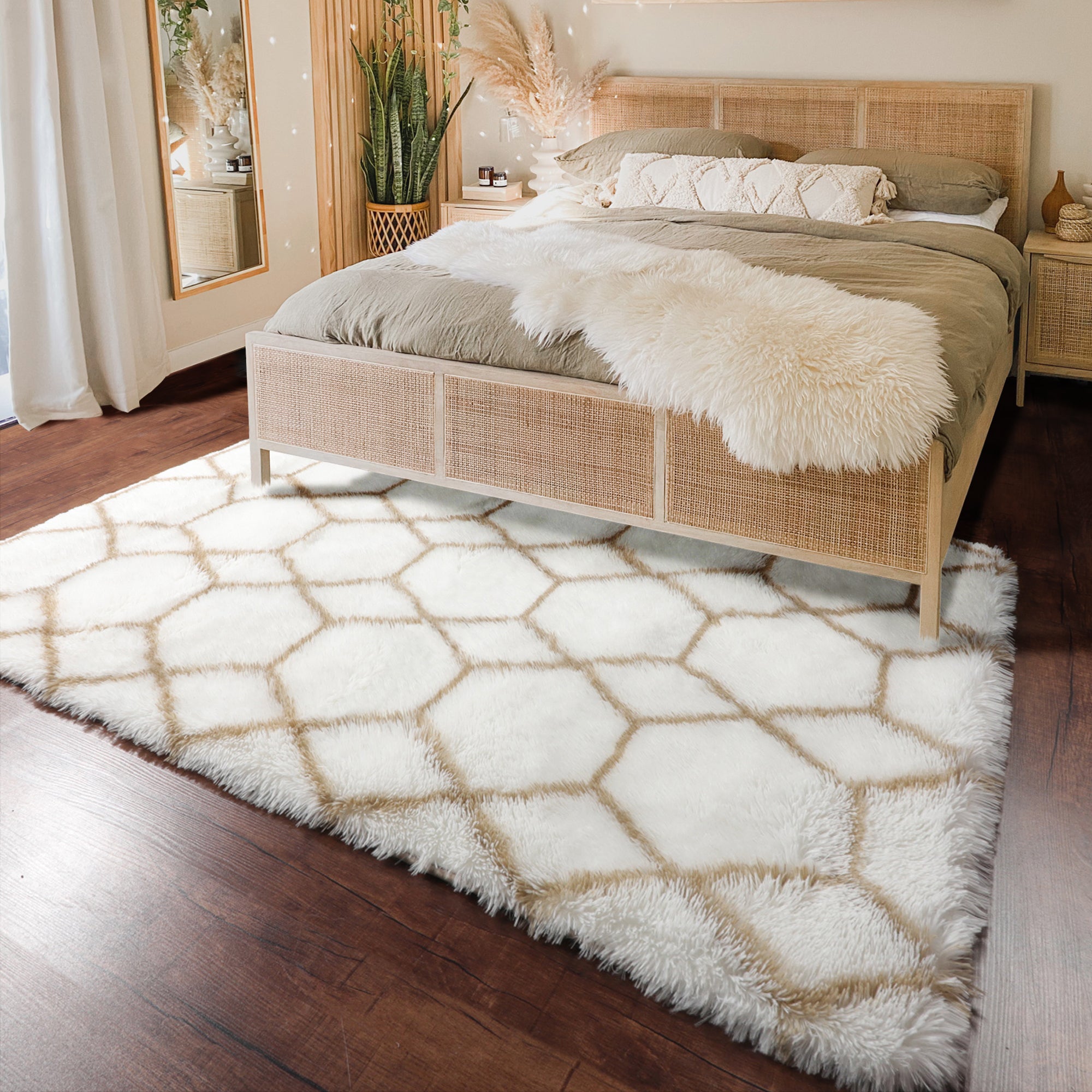 Cute Boho Area Rug for Living Room Aesthetic, White and Beige Rug, Moroccan Shag Fluffy Rug