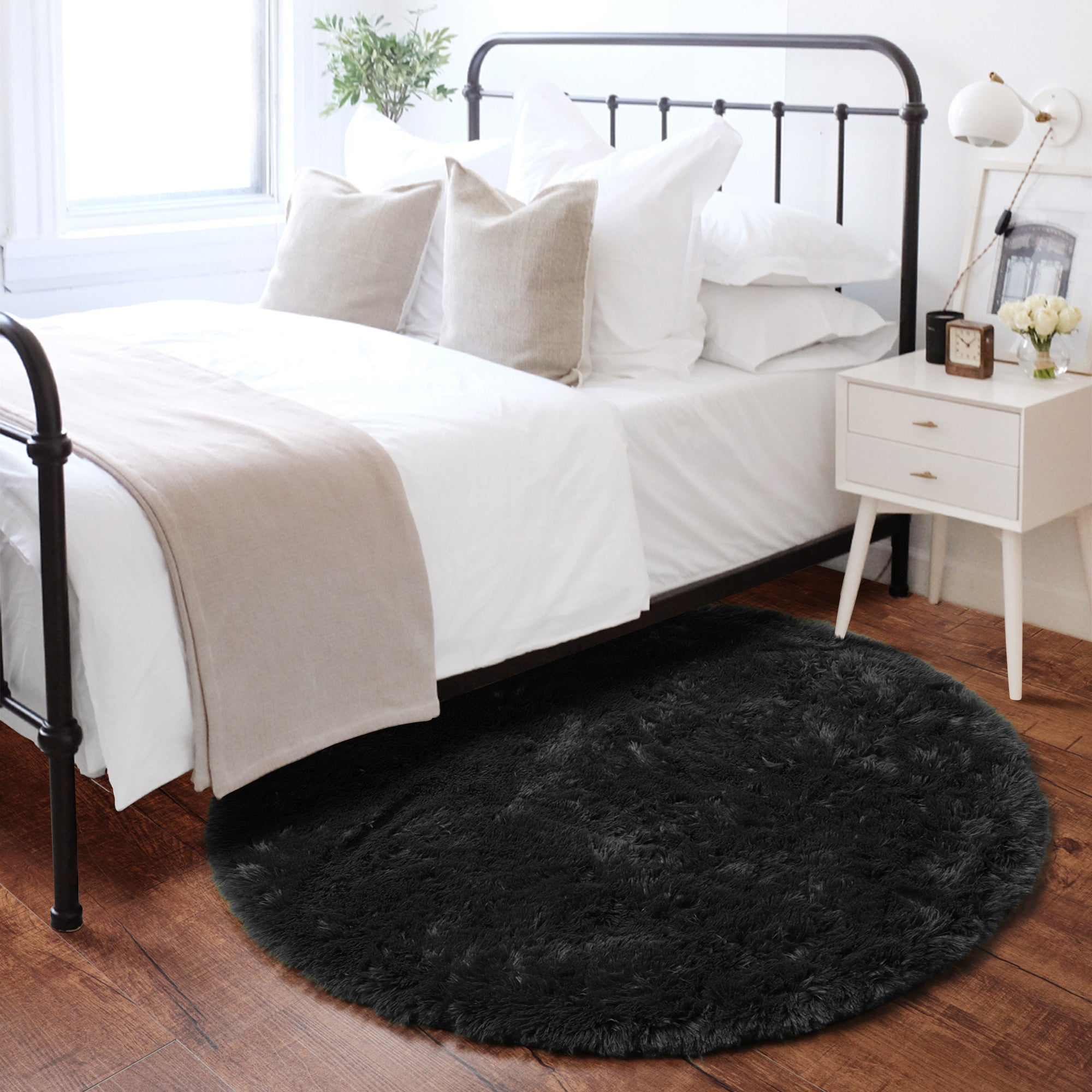 Soft Bedroom Black Round Area Rug